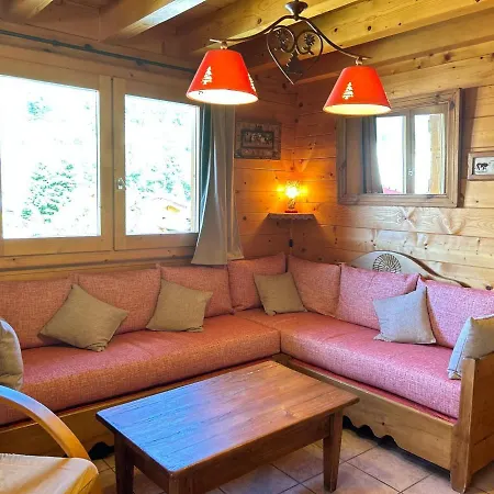Familial Au Pied Des Pistes Avec Terrasse Et Balcon - Fr-1-623-51 *