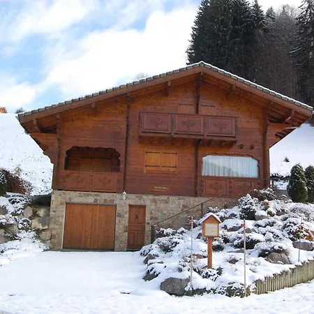 Familial Au Pied Des Pistes Avec Terrasse Et Balcon - Fr-1-623-51 Les Gets
